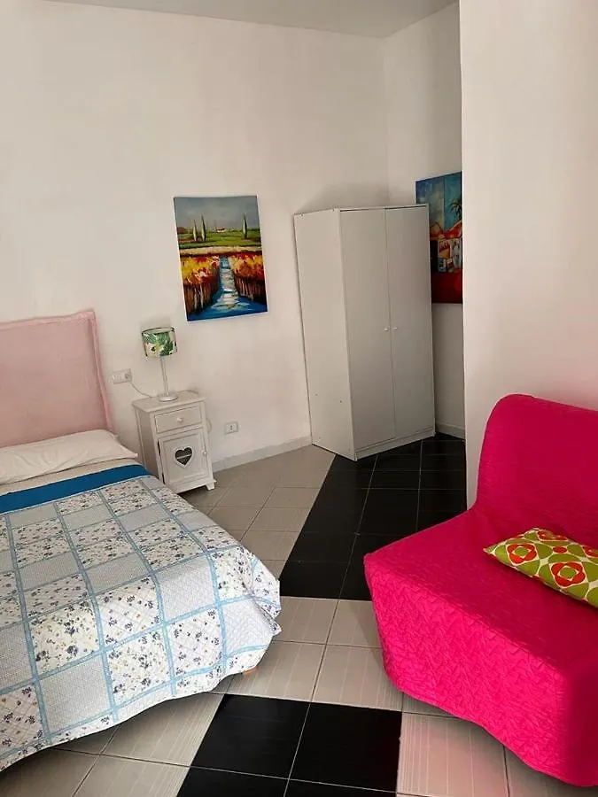Menichetta 3 Posti Con Piscina Gratuita Dall' 11 Luglio Al 31 Agosto Vulcano  0*, Vulcano (Isola)